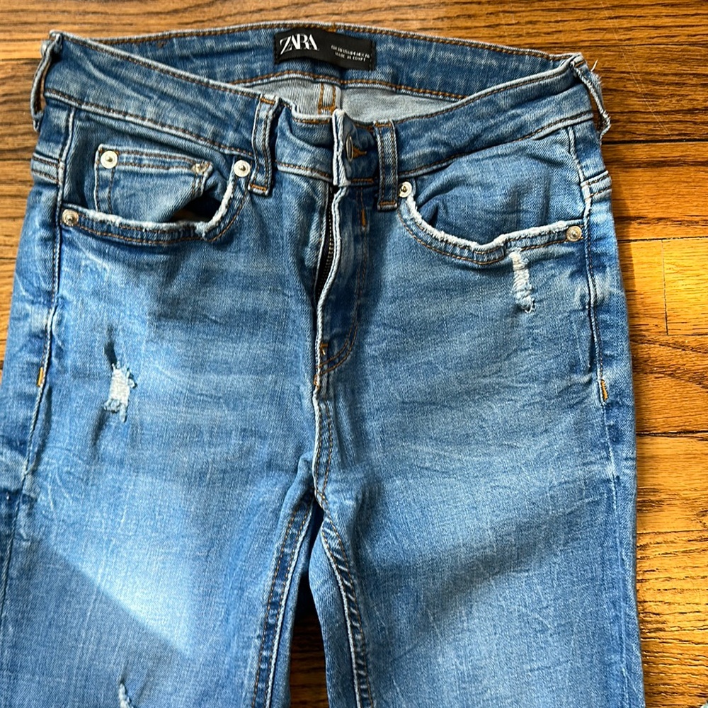 Zara Blue Jeans size 4